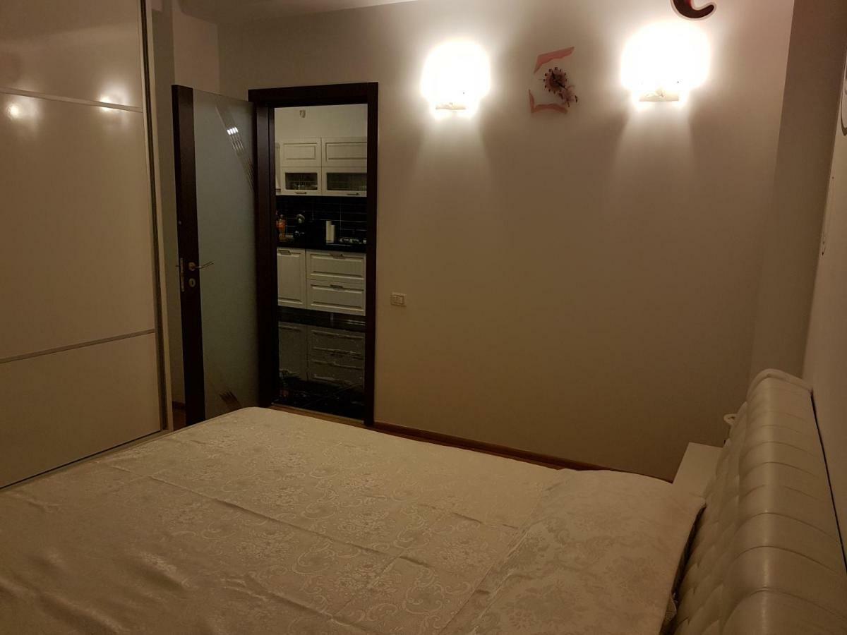 Apartament Mamaia Sat Năvodari Eksteriør billede