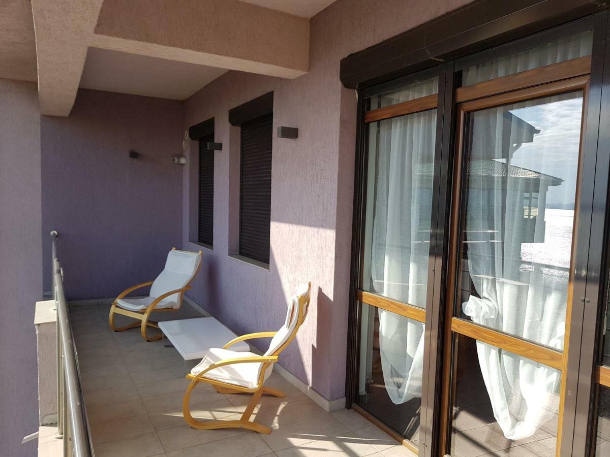 Apartament Mamaia Sat Năvodari Eksteriør billede